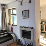 One Bedroom Flat With Garden And Barbeque Apartmán