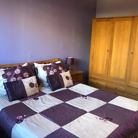 One Bedroom Flat With Garden And Barbeque بانسكو