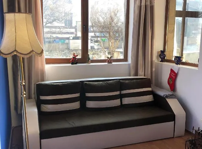 Apartment One Bedroom Flat With Garden And Barbeque